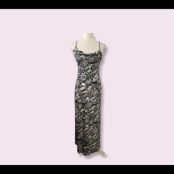 Small Maxi Cowl Neckline Spaghetti Strap Printed Slip Dress BNWT - Picture 3 of 9